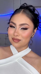 Quieren tutorial? 🥰🫶 #maquillaje #makeup #reels #maquillajefacil #blanco #beauty #viral #viralreels #bodas #makeupideas #tutorial #tutoriales #viralmakeup #tendencias | Daniela ramirez p