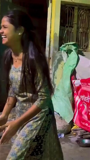 Girls Dance on Instagram: "#trending #girl #dance"