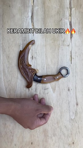 KERAMBIT BILAH UKIR: Keunikan dan Ketajaman
