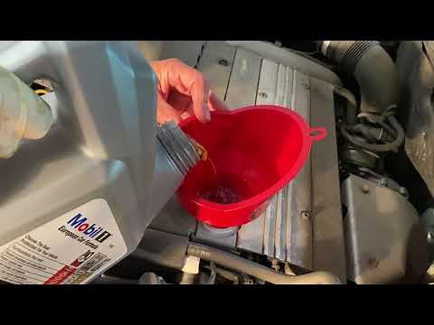 Saab 9-3 Engine Oil Change (model year 2003 - 2007)