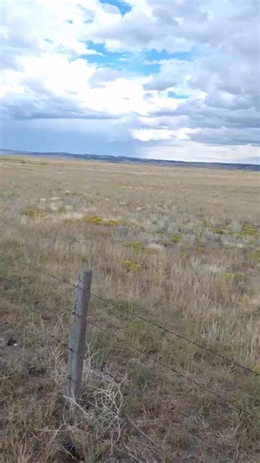 I never thought I would be the woman who walks away from a “safe” career. A steady paycheck. Benefits. The title. The comfort. But the truth is… comfort was killing my health. For years I worked in healthcare, pouring my heart into my job—and losing pieces of myself along the way. I was exhausted mentally, emotionally, physically. I knew deep down I wanted more. I wanted different. But I was scared. Scared of what people would think. Scared of walking away from a “secure” job. Scared of making l