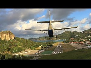 Flying Into St. Bart’s