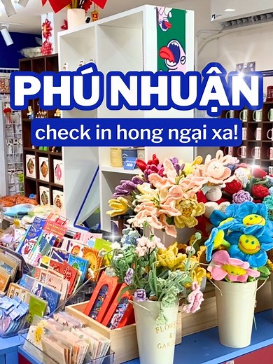 Team sinh viên Bình Thạnh đừng lo xa nhé, Airy chi nhánh Nguyễn Thượng Hiền nằm ngay sát vách luôn đây. Vừa được ăn sập thiên đường ẩm thực, vừa được ghé tiệm quà tặng tẽn tẽn check-in đồ xinh thì còn gì bằng? Lên lịch qua chơi với tụi mình ngay thôi mấy ghệ ơi! #phukien #quatang #phunhuanangi #tphcm #checkinsaigon #fyp