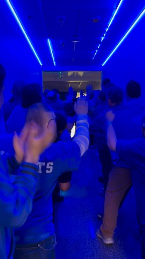 1.4K views · 31 reactions | University of Kentucky Women's Basketball Coach High-five!!! | Stride Program | Facebook