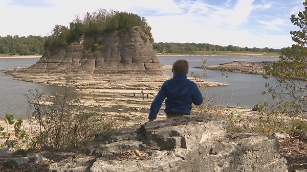 Extremely low Mississippi River levels just reemerged a 'once in a lifetime' tourist destination in Missouri for the third year in a row