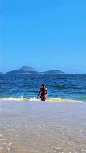 🇧🇷 Ipanema Beach a Perfect Day in Brazil