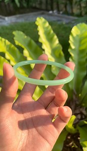 Thin Light Green Jade Bangle - Smooth Round Stackable Comfort Fit Minimalist Jewelry, 5mm Thickness Fits Size 7.5-8” Unisex Bangle - Etsy