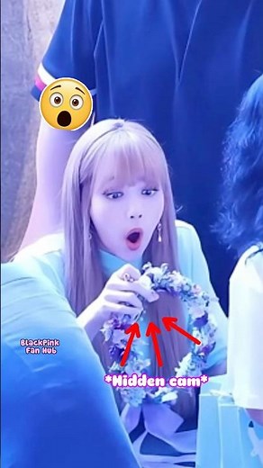 Lisa Threw Away a Fan’s Gift on Stage… Here’s Why 😨🎁 #blackpink #lisa #kpop #shorts