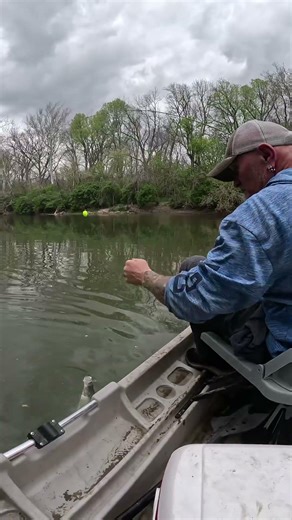 Stillwater River Fishing with Panfish Mafia!