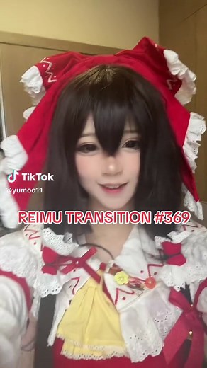 Classic Touhou Project Reimu Hakurei Cosplay Analysis