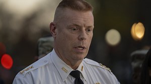 DC names interim police chief amid crime data controversy