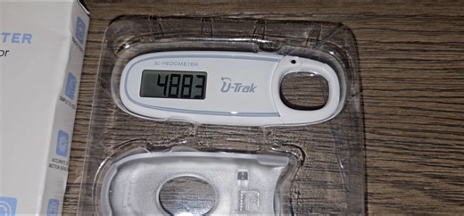 Watch HONEST REVIEW&colon; 3D Pedometer for Walking with Removable Clip on Amazon Live