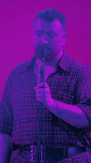 Dancing With A Stranger New York, Oct 25. Love you Normani 🤍 https://www.youtube.com/watch?v=OD42EThMn6E | SAM SMITH