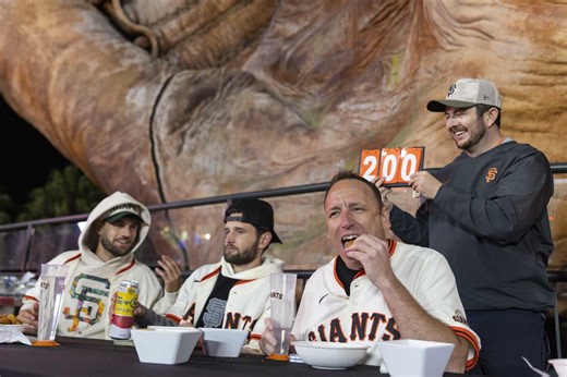 Joey Chestnut eats 275 Impossible nuggets at Giants-Dodgers game