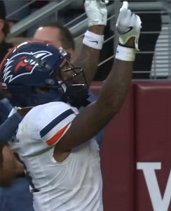 Robert Henry Jr: A Star in UTSA Football Highlights