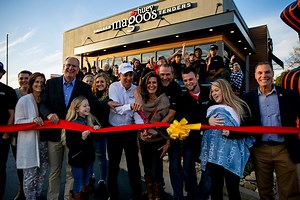 Franchise Huey Magoo’s – Restaurant Ownership Opportunities