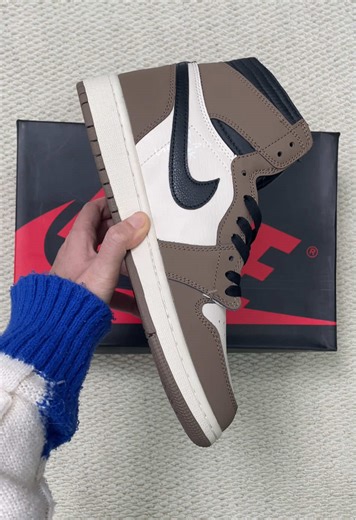 Unboxing Aj1 Dark Mocha Sneakers