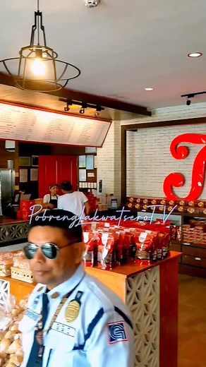 One of the Famous Pasalubong Center in Cebu- "TITAY'S🥰 Rosquillos Corazon" 📍Poblacion Liloan, Cebu Titay's TITAY'S Liloan Rosquillos & Delicacies, Inc. is a maker of several delicious Biscuits, Pastries and Bread. These include the Rosquillos, Otap, Galletas del Carmen, Galletas de Bato, & Hojaldres to name a few. TITAY'S 🎶 Sweetnotes Music #titays #liloancebu #pasalubong #Cebu #pobrenglakwatserotv | Pobreng Lakwatsero TV