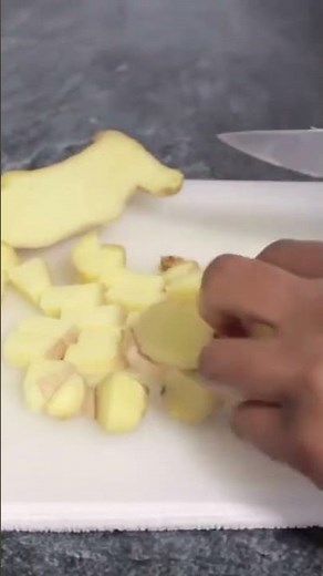 Do you have FRESH GINGER? Watch this Fresh Ginger Storage Hack to preserve your ginger for longer!