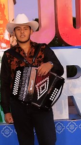 4.1K views · 67 reactions | ✅Conoce a Zinedine Alejandro, acordeonista de San Juan del Río. 流 Zinedine se ha vuelto tendencia en redes sociales al subir al escenario y acompañar a artistas como Los Invasores de Nuevo León y Los Cardenales de Nuevo León. Sigue su proyecto en las distintas redes sociales:  ZINEDINE ALEJANDRO @ZINEDINE6791 | 30 Frames | Facebook