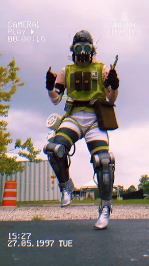 Octane Cosplay Showcase | Apex Legends