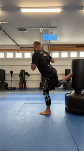 How to throw a perfect spinning back kick! #taekwando #combatsport #karate