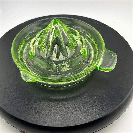 1930s Vintage Federal Glass Uranium Green Glass Reamer Juicer - Glows Big! - Etsy