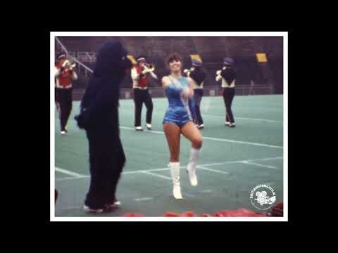 1973 University of Cincinnati Bearcats Halftime Show – Majorettes, Band & Baton Twirlers