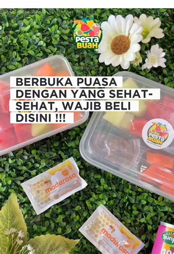 🌙✨ Jangan cuma takjil manis… tubuh juga butuh yang segar & bernutrisi! Selama puasa gampang dehidrasi & kurang serat. Buah kaya vitamin, mineral, dan air alami biar badan tetap fit sampai tarawih 💪 Cuma Rp 15.000 udah dapat Sweet Sunrise Mix 🍯 (kurma, semangka, melon, pepaya free madu) Rp.27.000 Fresh Royal Mix 🍊 (plus jeruk & jus Sunpride free madu) Fresh karena dipotong jelang berbuka! 😍 ⚡ Order maksimal jam 3 sore ⚡ Min. 10 pack (H-1) Yuk, berbuka lebih sehat biar puasanya kuat & berkah!
