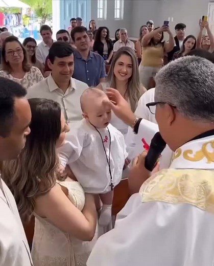 So cute🥰🥰❤️ #fun #funny #kids #baby #laugh #funnyvideos #funnybaby#funnybaby #foryou#foryou #funnyvideo #pranks #fail #fails #cutebaby #babyfunny #babies #failarmy #viral #usatiktok #foryou #CapCut