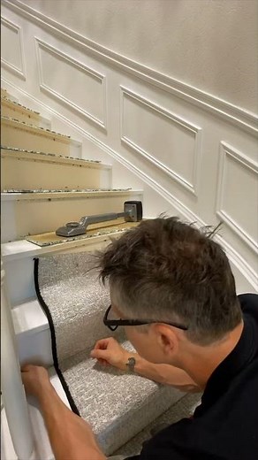 Installing a stair runner on curved stairs #howto