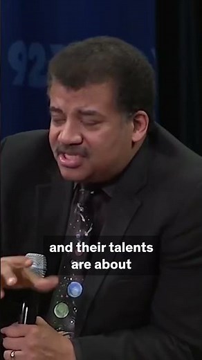 Neil deGrasse Tyson explains how aliens could be so much smarter than us