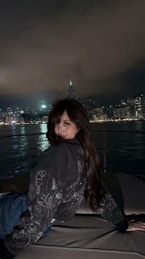 #LISA wearing her design for Kith Women Elara Embellished Bomber Jacket😻💛