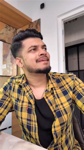 Rahul Raj on Instagram: "Random debates with siblings turn into serious opinions real quick 😂 And yes… melty wins. #TeamMelty #snackdebate #Ad"