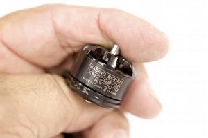 outrunner motor RPM / KV?