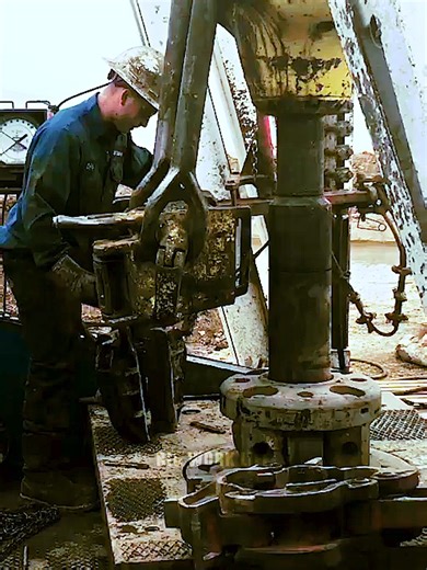 Tripping Drill Pipe Techniques in Oil Drilling