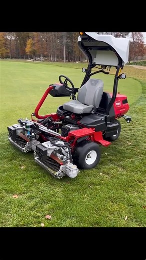 Turf Today on Instagram: "Toro Tuesday with the autonomous golf course mower🐂 • @tkcgreens •"