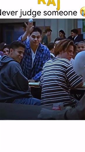 Filmflare on Instagram: "🎬Powder (1995) is a thought-provoking drama about Jeremy “Powder” Reed, a 💥pale, socially isolated teenager with extraordinary intellectual and electromagnetic abilities. Raised in secrecy, Powder enters public school and becomes a target of fear and 🎞️cruelty, while also revealing a deep emotional and spiritual connection to the world around him. As scientists and authorities seek to exploit his gifts, the film explores themes of compassion, prejudice, and humanity’s