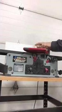 Delta bench top jointer