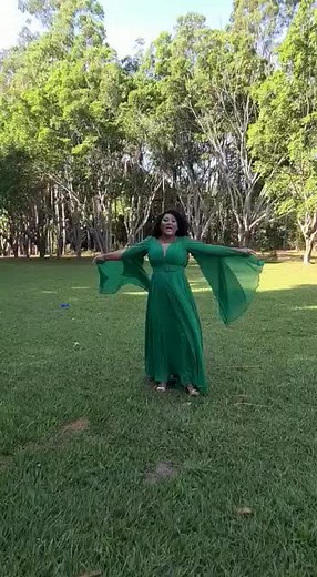 Cantoracleonice Cardoso no TikTok