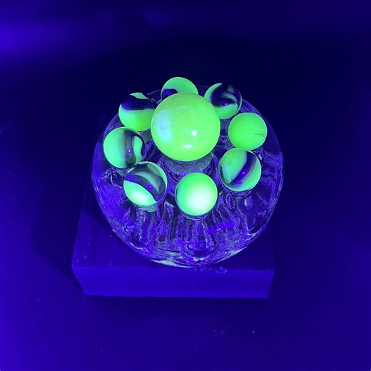 Vintage Uranium Marbles With Clear Flower Frog – Jabo Classics - Etsy