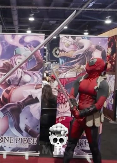 The sword was too big! 💀 😂 #deadpool #cosplay #anime #marvel #funny