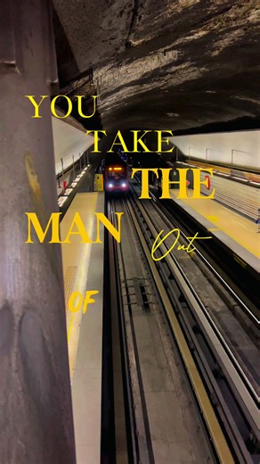 I love exploring city life 🏙️ but the forest is where I belong🌳With CIEE open campus block program I have been able to experience living in both a huge city (Santiago, Chile) and a rural cloud forest (Monteverde, Costa Rica). Both places have taught me so much and been incredible experiences 🫶🏻 #CIEEStudyAbroad #CIEEFellows #CIEELATAM #ohiouniversity @CIEE Study Abroad @Ohio University 😸