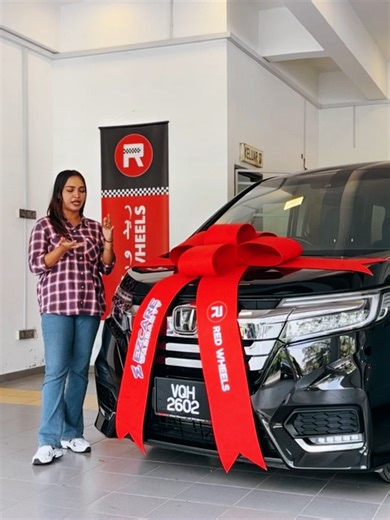Customer Nana kali ini upgrade dari Honda Jazz ke Stepwgn Spada untuk dapatkan lebih ruang, lebih selesa & lebih banyak moment bersama family. Di RedWheels, setiap unit kami tapis sebelum import, kami periksa rapi sebelum setiap unit keluar ke pasaran, kami bela dan jaga setiap unit seperti kereta sendiri, supaya customer boleh drive dengan tenang, dan kami pun yakin dengan apa yang kami serahkan. Stepwgn AIR & Noah SZ masih available. Incoming units arriving soon. #recondcar #recondcarmalaysia 