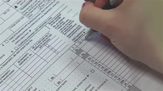 Free tax prep is available to qualifying Washingtonians. Here's what you should know