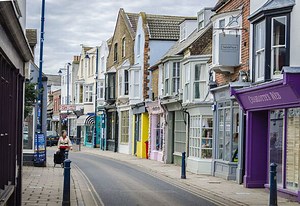 The beautiful seaside town with 400 independent shops - 'friendliest town in England'