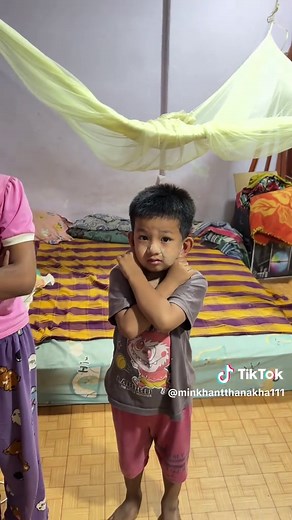 မေးစရာမလိုဘူး အပစ်တွေက ချက်ချင်းပေါ်လာတာ 🤣🤣🤣#မင်းခန့်နံ့သာဖြူရေမွှေးဆီ #မင်းခန့်သနပ်ခါး #fyp