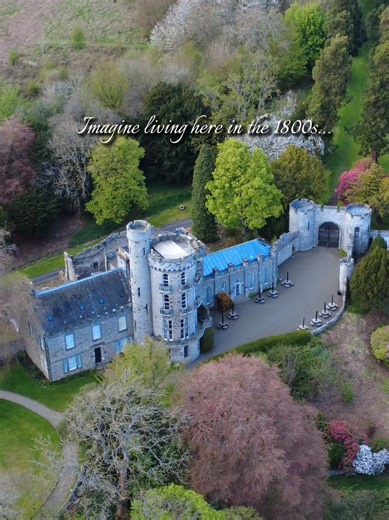Dunimarle Castle: Castle by the Sea Overlooking the Firth of Forth