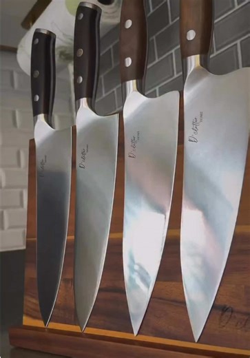 Price | K380 Each D’Clutter Chef Knife ▫️Size: 8-INCH ▫️Material: German 1.4116 Steel ▫️Handle: Redwood & Nature Ebony Wood Also Featured In Reel; ▫️Apron: K380 ▫️Magnetic Knife Board: K750 ▫️Acacia Chopping Board: K1,500 Location/Call/WhatsApp 📍Agora Village Lusaka | 260775818422 📍East Park Mall Lusaka | 260979585535 #organizeyourlife #kitchenorganization #storagesolutions #pantryorganization #allthingsorganized