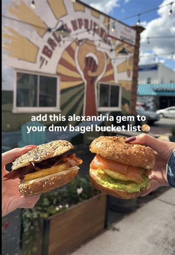 Tucked right in the heart of the Del Ray neighborhood of Alexandria, Bagel Uprising has that cozy, local charm that makes weekend mornings feel a little extra special🌞🍂🥯 All their bagel dough is made in-house - boiled, baked, and served up in small batches for that perfect chewy bite🤤They’re known for their stacked breakfast sandwiches and housemade cream cheeses (you can even grab a tub to take home 👀)🛍️ We tried the bacon, egg & cheese on an everything bagel🥓🍳🧀, the salmon, egg & avoc